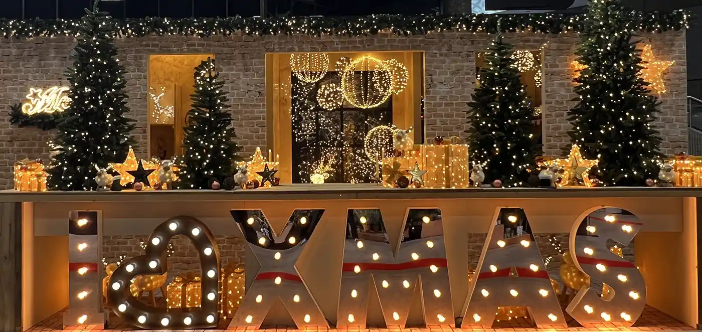 grossista-e-produttore-di-lettere-numeri-luminosi